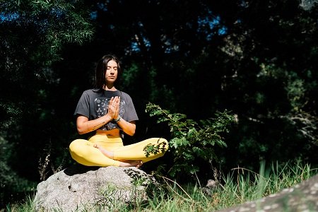 Meditación activa y control mental